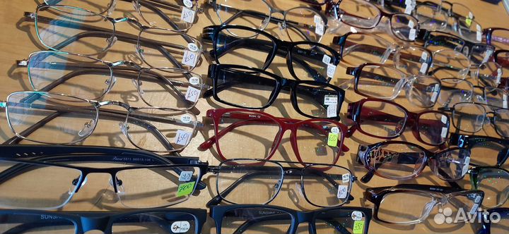 Очки для зрения с диоптриями готовые
