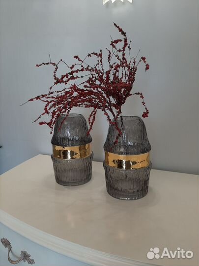 Ваз для цветов стеклянная черно-золотая