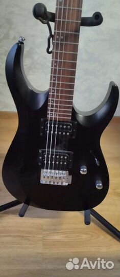 Электрогитара