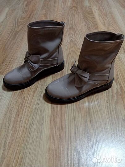 Ботинки весенние для девочки 36р