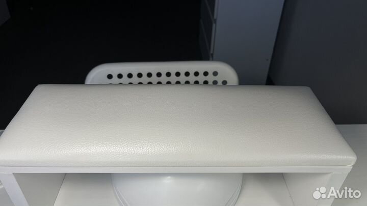 Подставка для маникюра