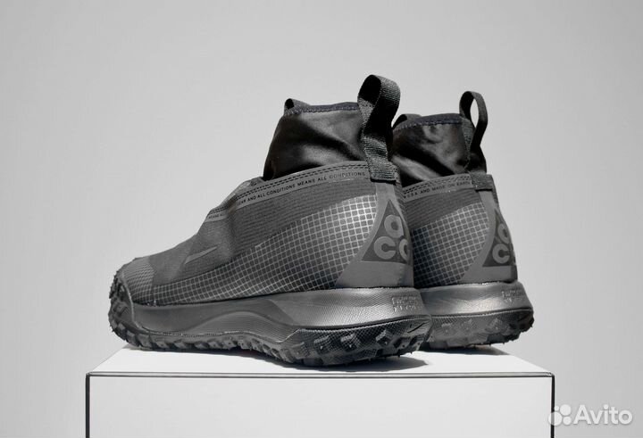 Nike ACG Mountain Fly (41/42, Демисезон, Тренд)