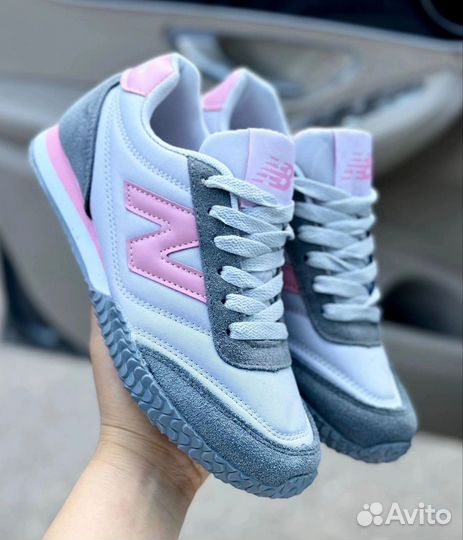 Кроссовки женские new balance новые