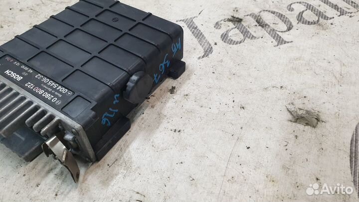 Блок управления двигателя Mercedes-Benz W126 R107