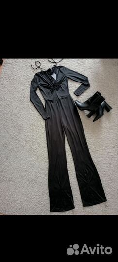 Комбинезон женский новый