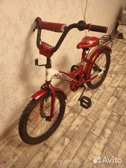 Детский велосипед
