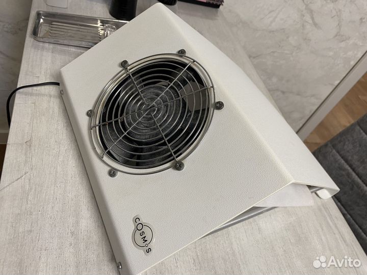 Вытяжка для маникюра