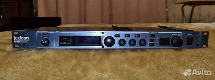 Вокальный процессор Lexicon MX 300
