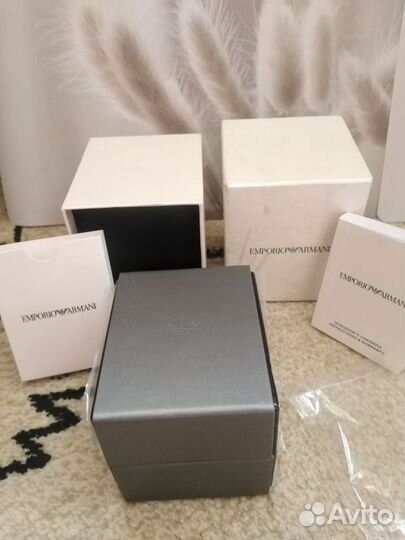 Коробочка для часов Emporio Armani