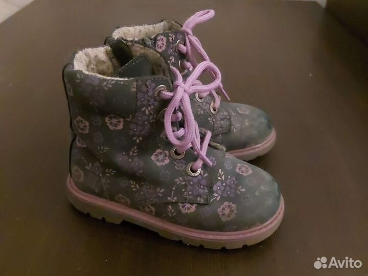 Ботинки на девочку