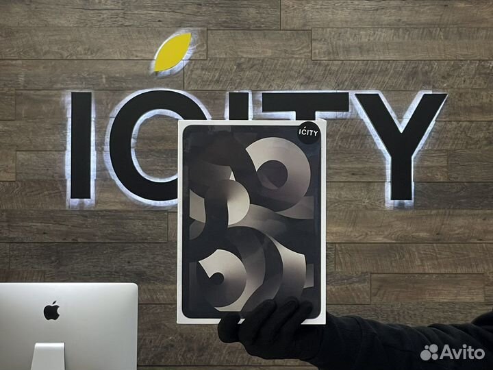 iPad Air 5 (2022) 256gb LTE Starlight