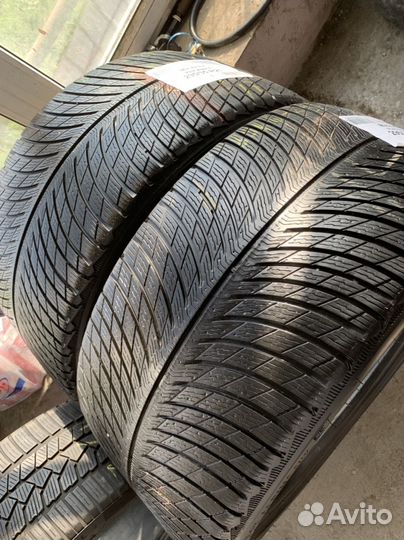 Michelin Alpin 5 295/35 R21 107V