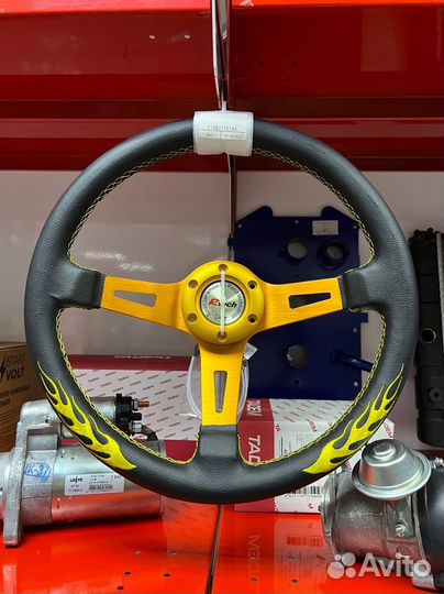 Спортивный руль для гонок AMP