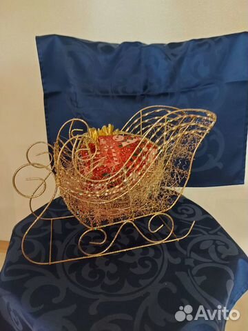 Новогодний декор сани для подарка, интерьера