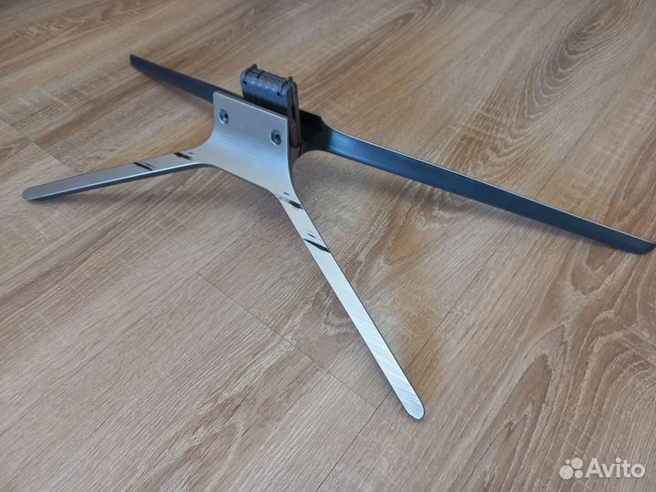Подставка для телевизора Samsung UE43M5550