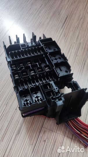 Блок предохранителей wolksvagen getta 6