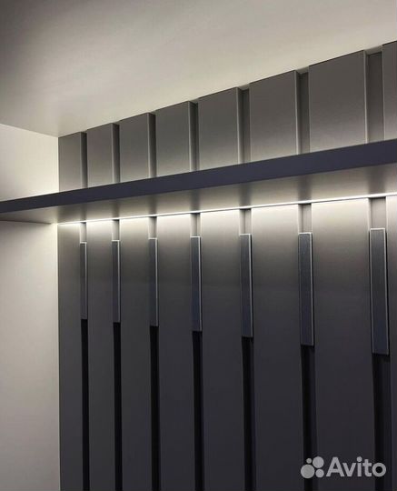 Шкаф в прихожую на заказ