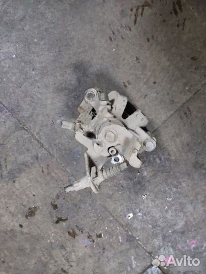 Суппорт тормозной задний правый Geely Emgrand Ec7