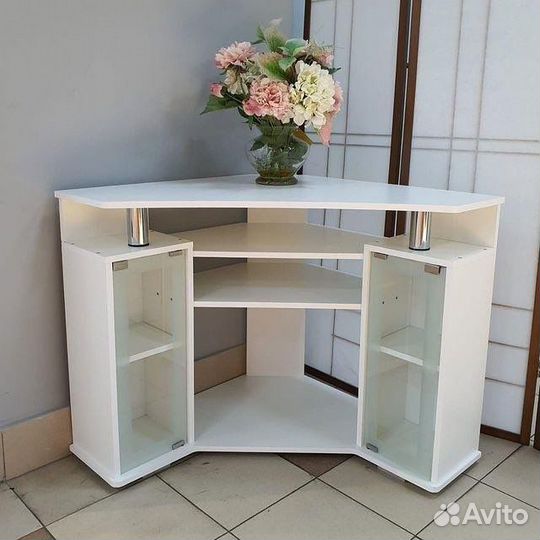 Тумба угловая под телевизор тв-044 (2у)