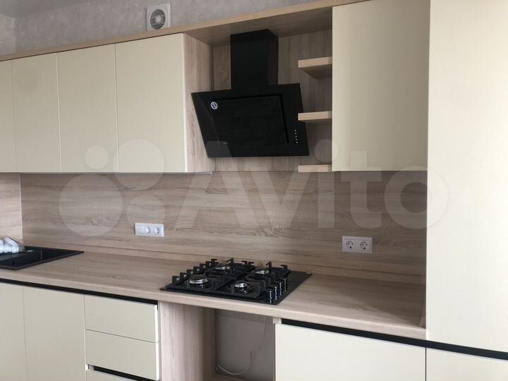 2-к. квартира, 54 м², 3/5 эт.