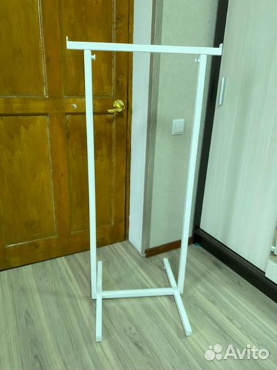 Вешалка напольная