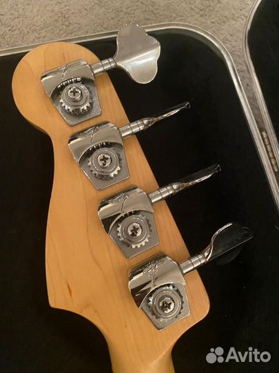 Бас гитара Fender Precision Bass Plus 1992