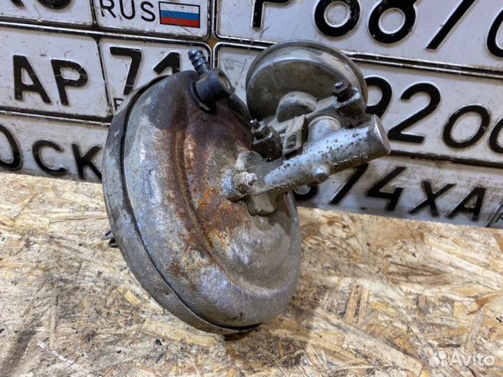 Вакуумный усилитель с гтц Chevrolet Niva