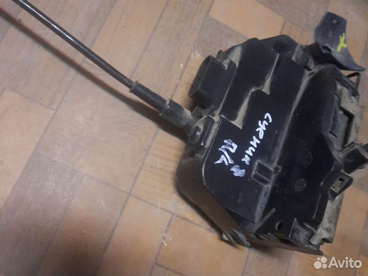 Замок двери передний левый Renault Scenic 2