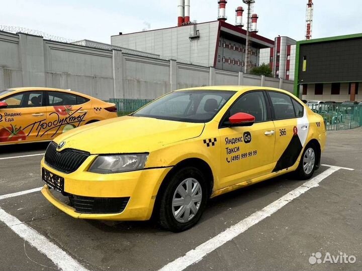 Skoda Octavia 1.6 МТ, 2014, 242 478 км