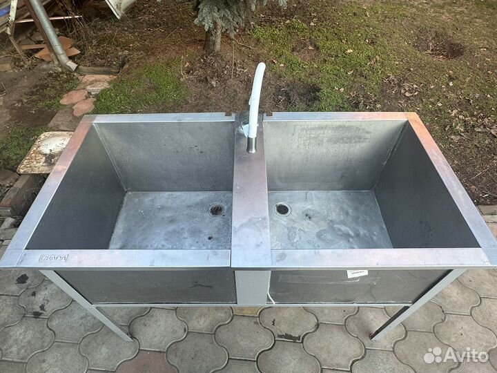 Раковина из нержавейки