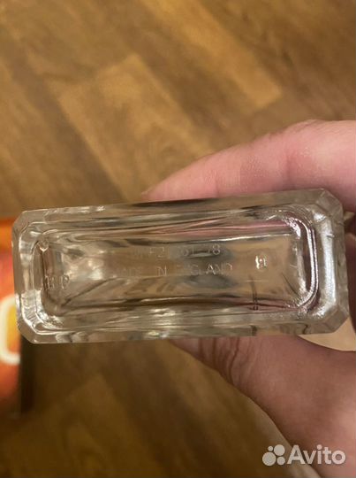 Escentric molecules Molecule 02