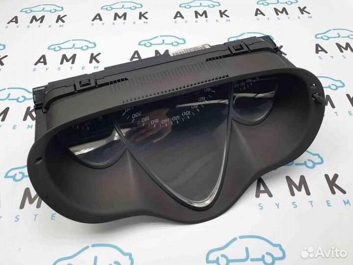 Панель Mercedes C W203 2000-2006