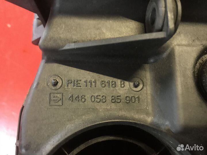 Корпус воздушного фильтра Renault logan K4M700