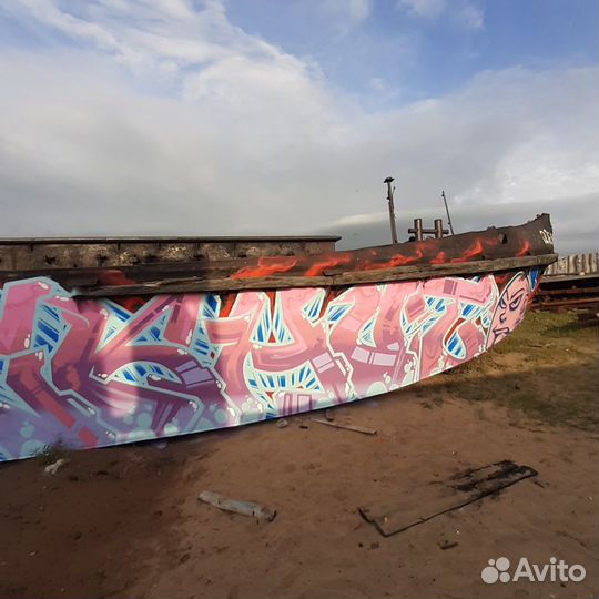 Баржа Хаусбот