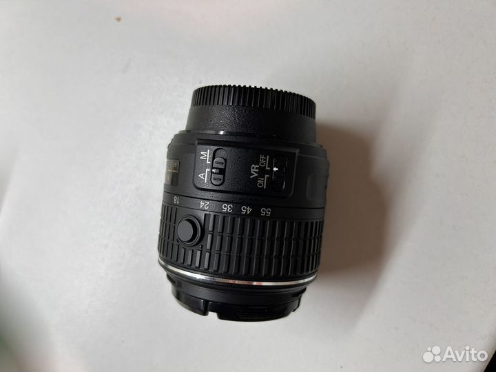 Объектив Nikon AF-S 18-55mm