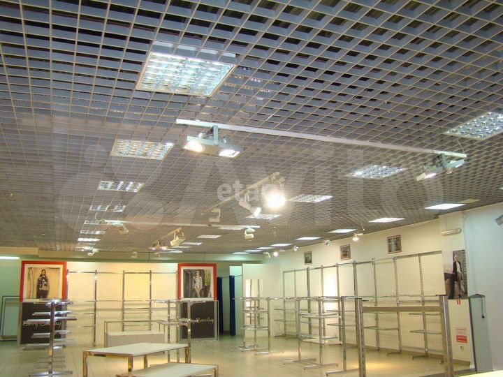 Продам торговое помещение, 236.2 м²