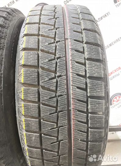 Bridgestone Blizzak RFT 205/60 R16 92P