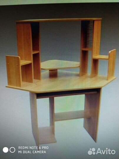 Стол угловой для компьютера
