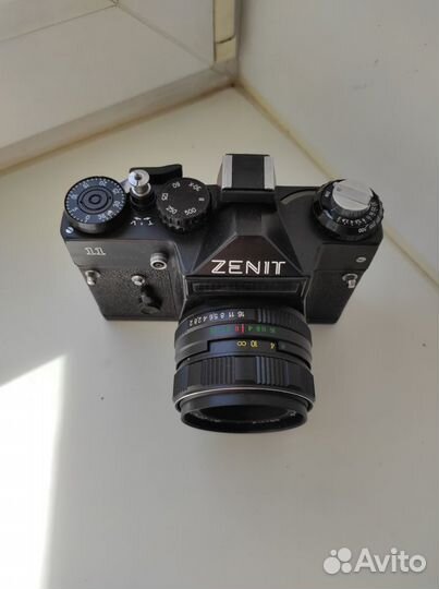 Плёночный фотоаппарат Zenit 11