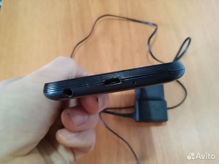 Зарядное устройство для телефона.Nokia.Рабочее