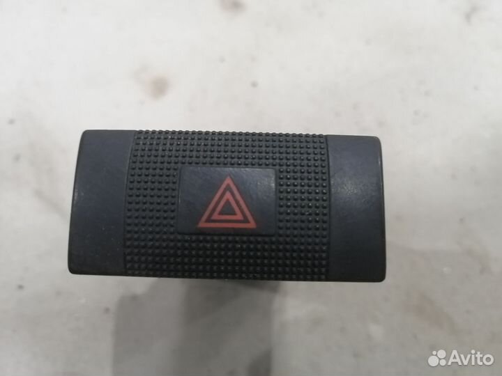 Кнопка аварийной сигнализации Kia RIO 1999-2002