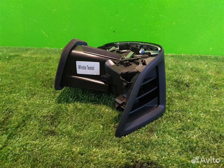 Дефлектор торпедо правый Ford Focus 3 (CB8) 2015