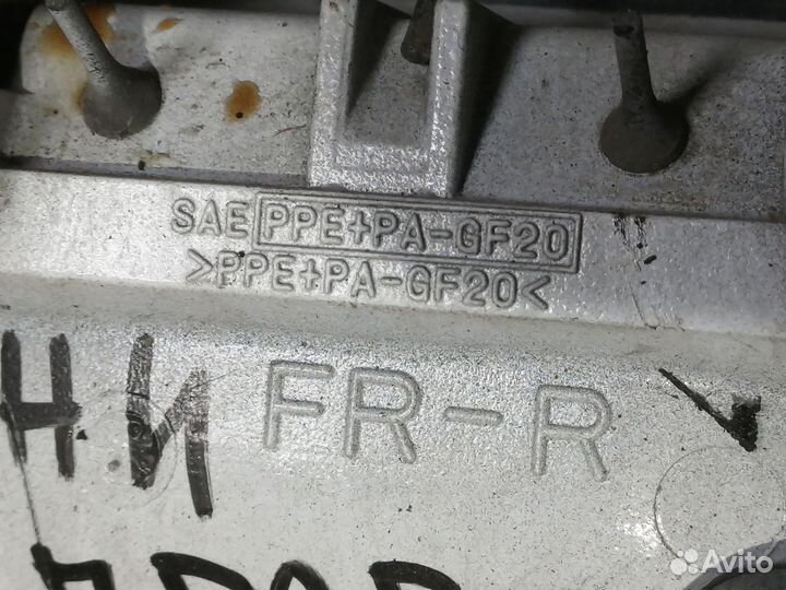 Ручка двери пер. правая для Nissan Sunny B15 2000г