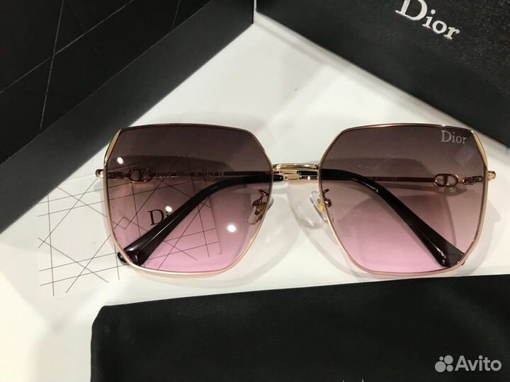 Солнцезащитные очки christian dior
