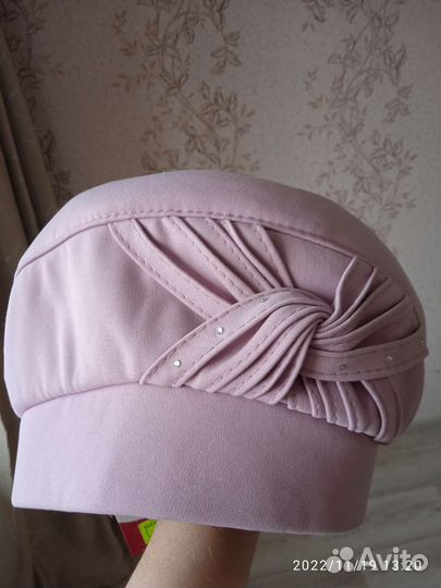 Берет женский