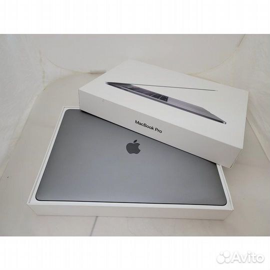 Macbook pro 13 m2 256