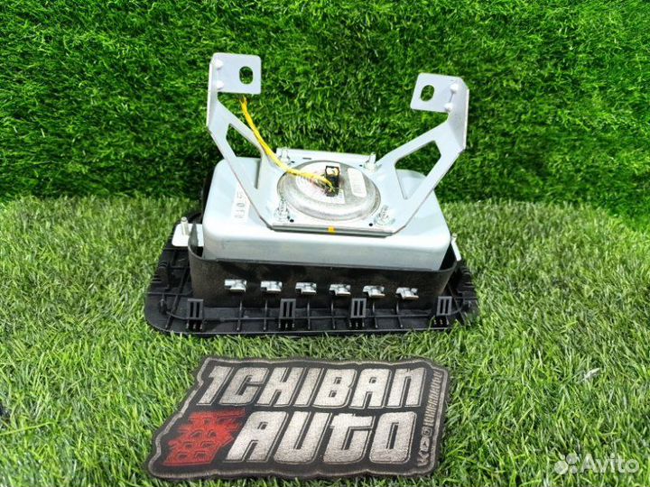 Airbag пассажирский передний правый Ssangyong