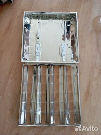 Светильники потолочные новые