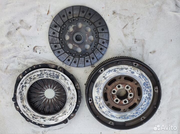 Комплект сцепления Volkswagen Passat B5 1.8 turbo
