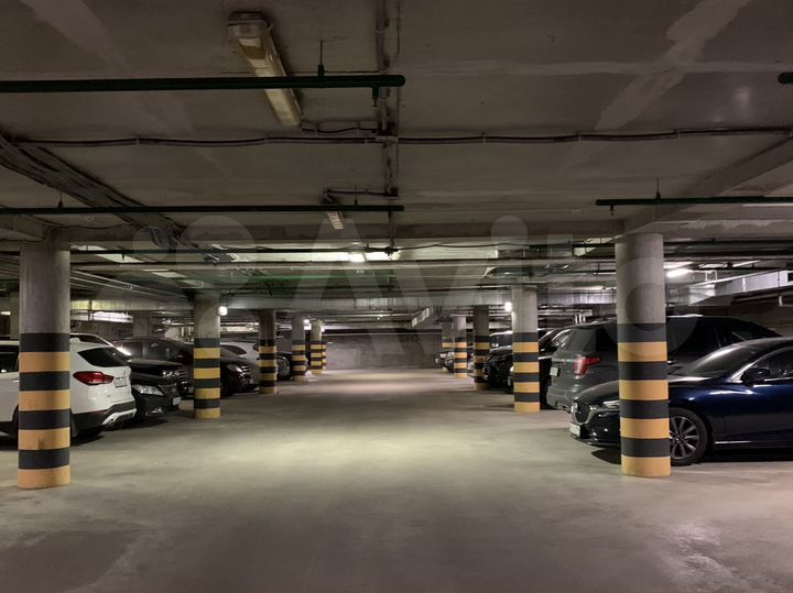 Машиноместо